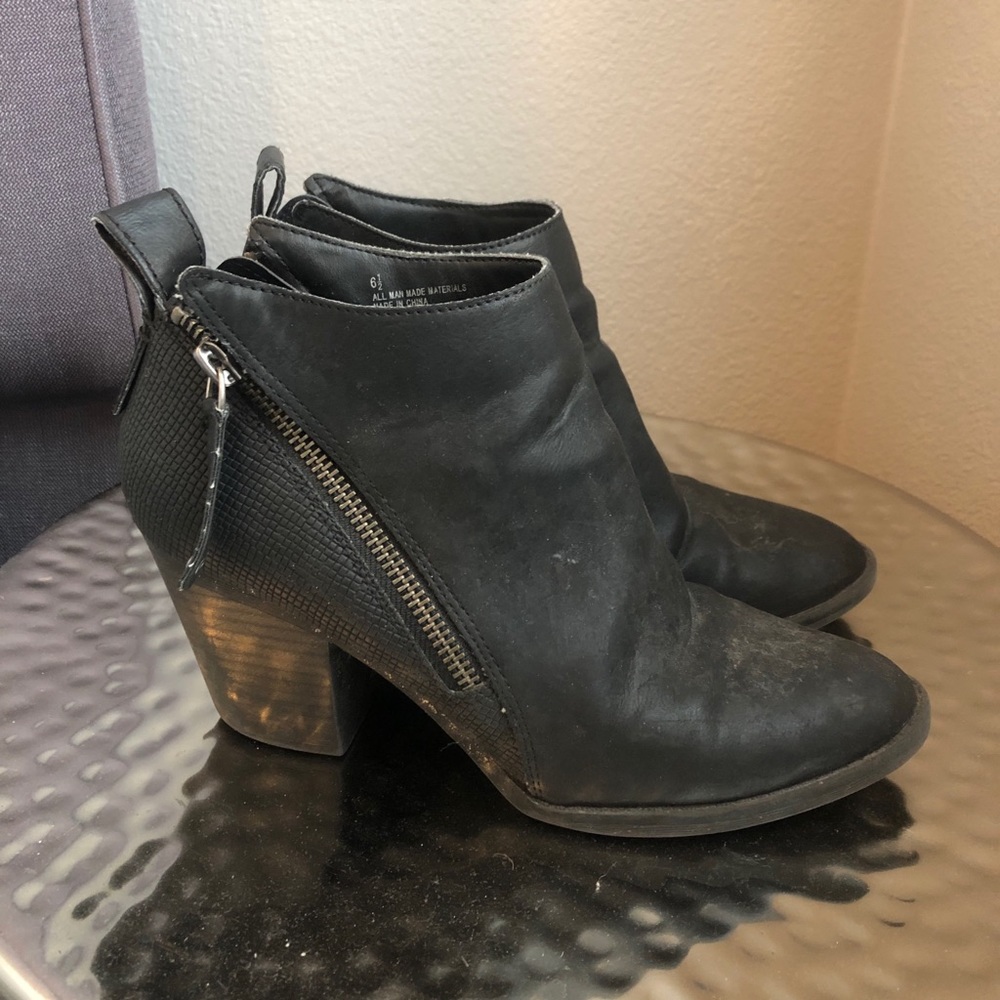 Black booties - Picture 3 of 4